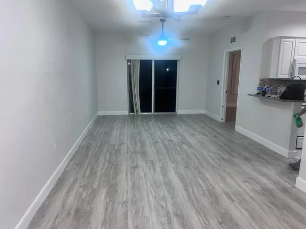 Durable kitchen floor installation